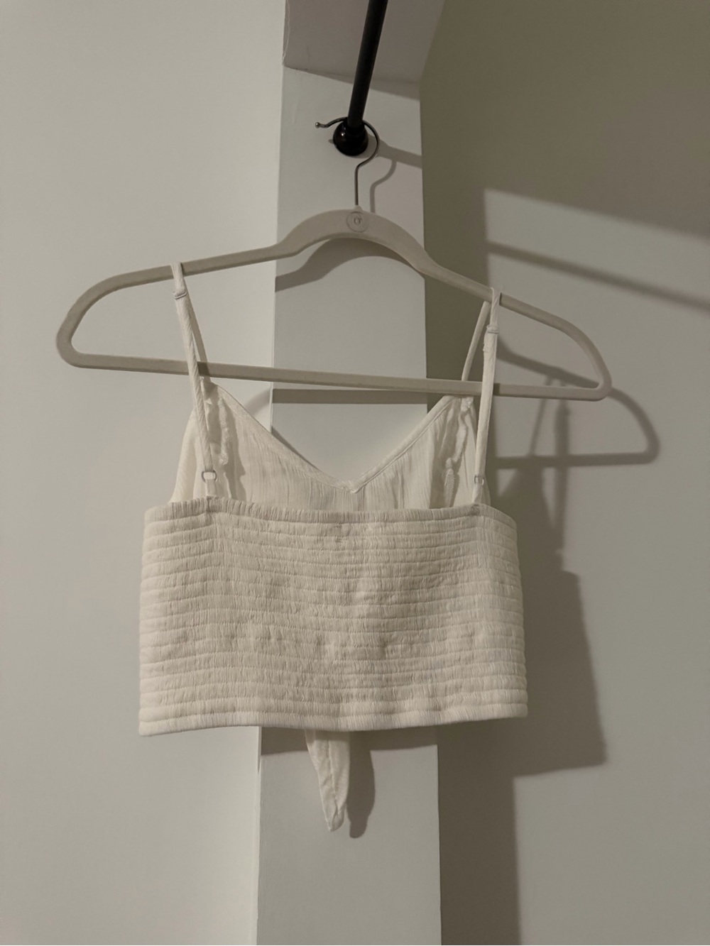 aerie White Tie-Front Cropped Cami - Picture 2 of 4